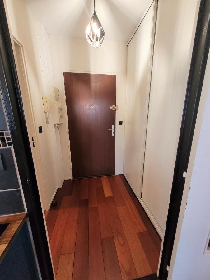Appartement Nid Douillet Plein De Charme Avec Parking Gratuit à Chantilly Extérieur photo